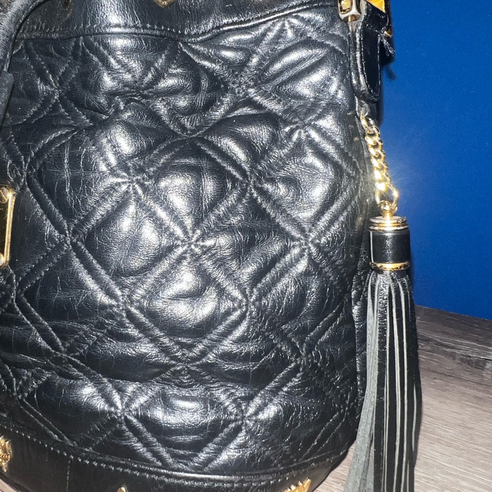 MCM Quilted Bucket Bag - Picture 3 of 11